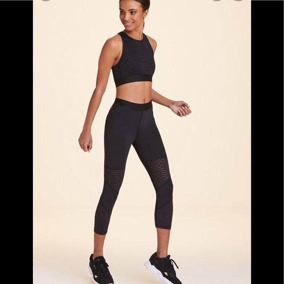 Alala Horizon Crop leggings in size S - Picture 2 of 14